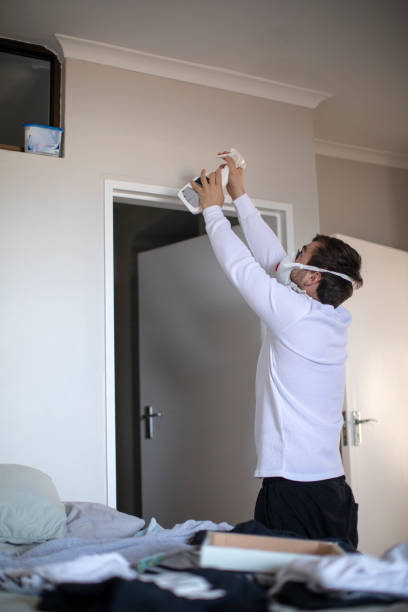 Best Airborne Mold Testing  in Edmonds, WA
